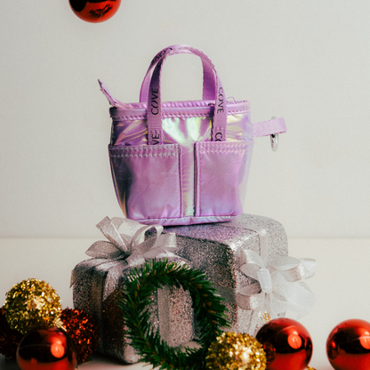 Tiny DayTrip Pouch Charm – พวงกุญแจทรงกระเป๋า ดีไซน์พิเศษจาก COVE