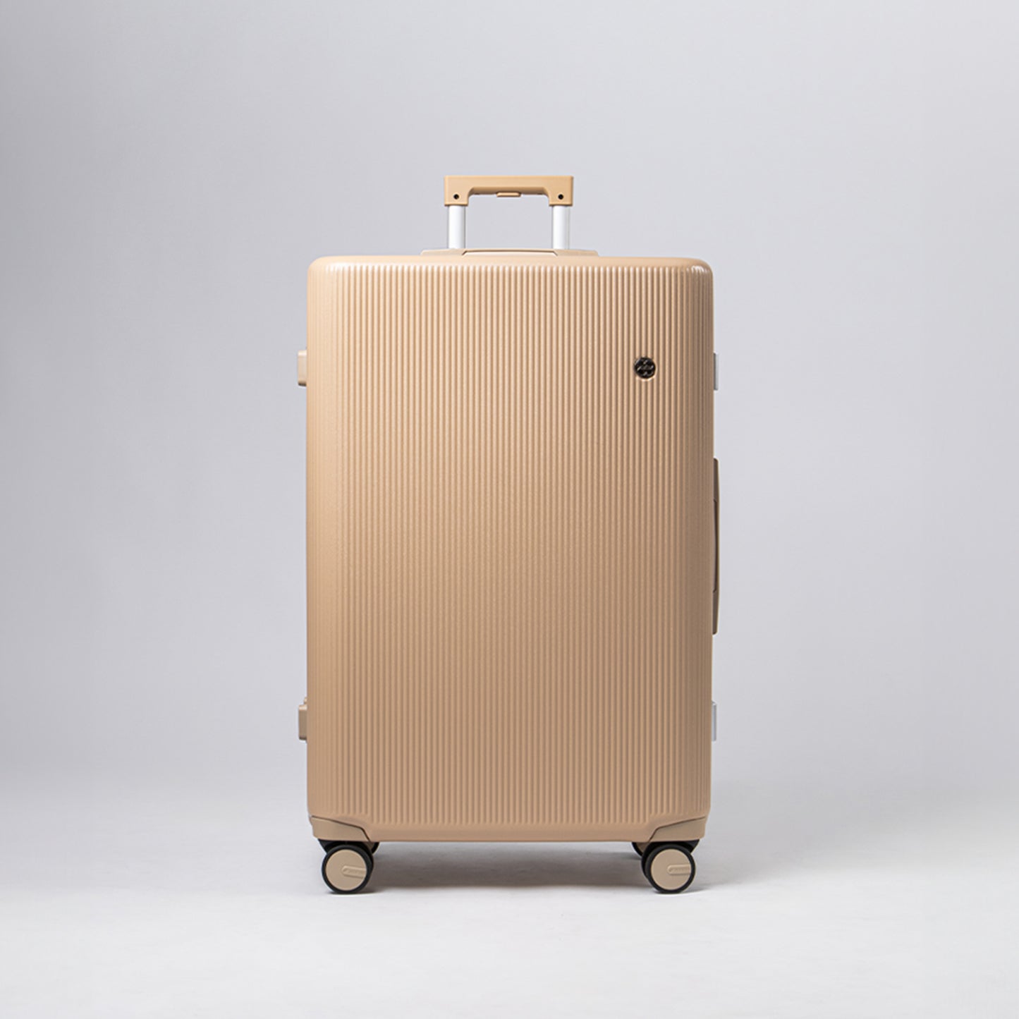 Quartz V.2 Aluminum frame Luggage กระเป๋าเดินทางโครงอลูมิเนียม