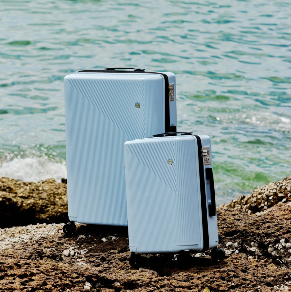 MaxMotion Expandable กระเป๋าเดินทางโครงซิป ขยายได้